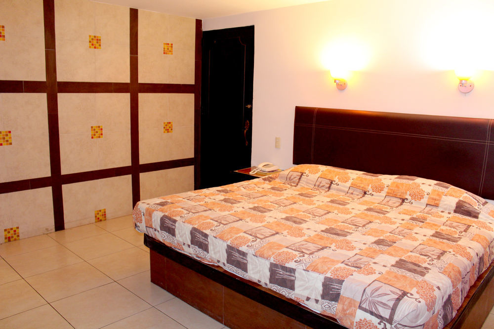 Vf Villa Florencia Hotel เวราครูซ ภายนอก รูปภาพ